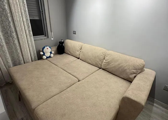 I&s 4 Golem (Tirana)