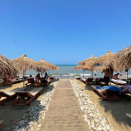 I&s 4 Apartamento Golem (Tirana)